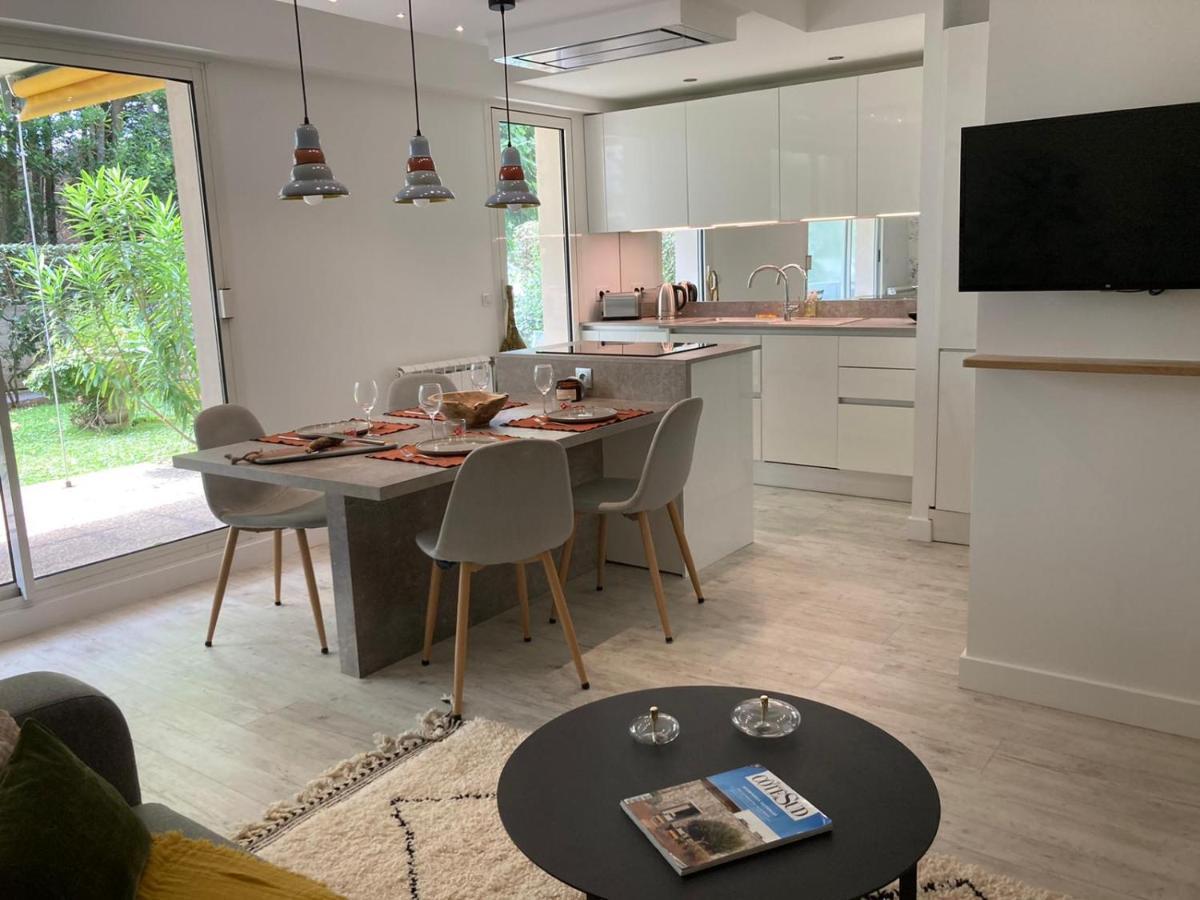 Superbe Appartement Avec Jardin Saint Charles Биарриц Экстерьер фото